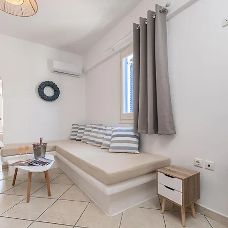 Grotta Carpe Diem * Naxos City