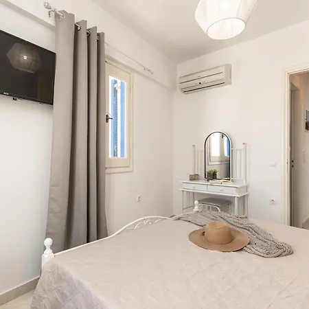 Grotta Carpe Diem Naxos City