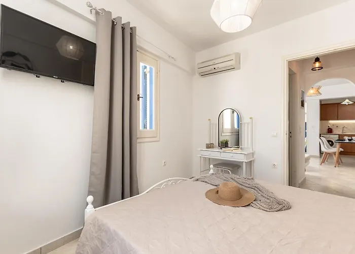 Grotta Carpe Diem Naxos City